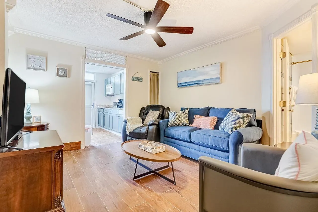 Ocean Jewels Club #312 Apartment Daytona Beach